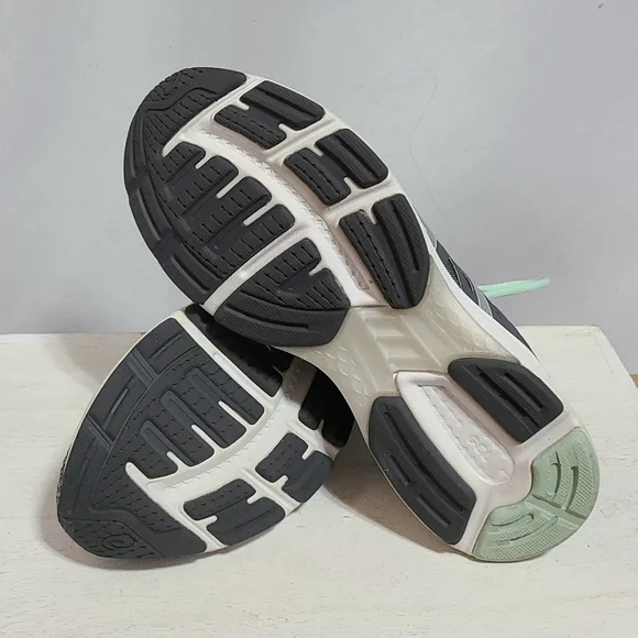 Asics DuoMax Running Shoes - Picture 7 of 8